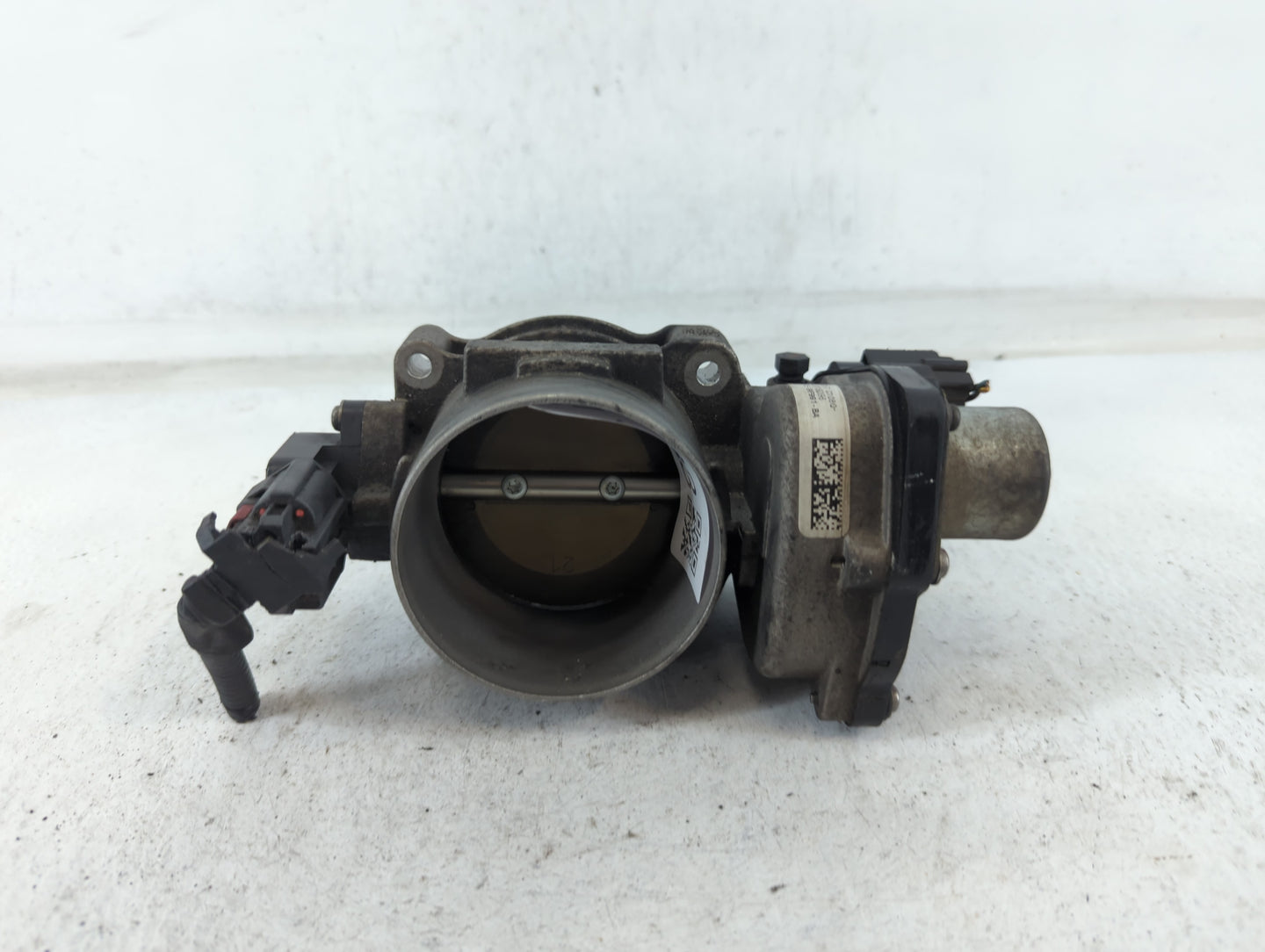 2010 Ford Expedition Throttle Body P/N:8L3E-9F991-BA 018096, 09217 C108Q Fits Fits 2004 2005 2006 2007 2008 2009 OEM Used Au