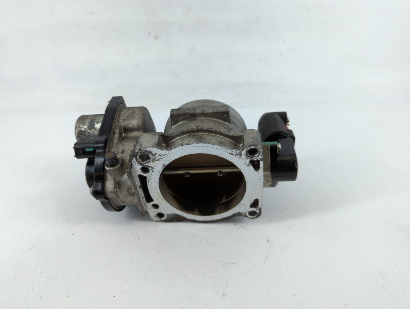 2010 Ford Expedition Throttle Body P/N:052506 6L3E-AA Fits Fits 2004 2005 2006 2007 2008 2009 OEM Used Auto Parts - Oemuseda
