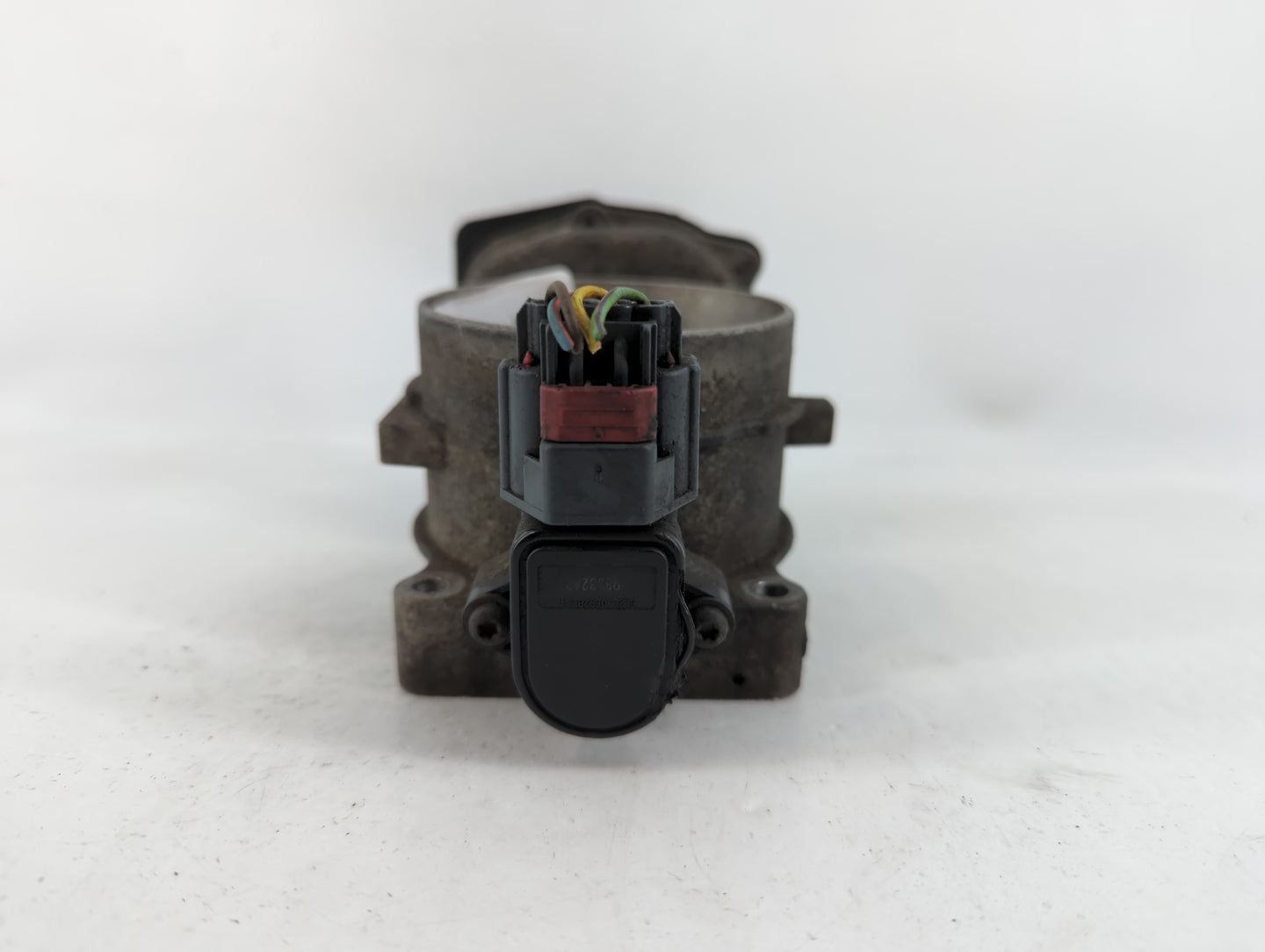 2010 Ford Expedition Throttle Body P/N:8L3E-9F991-BB 10019 C108Q Fits Fits 2004 2005 2006 2007 2008 2009 OEM Used Auto Parts