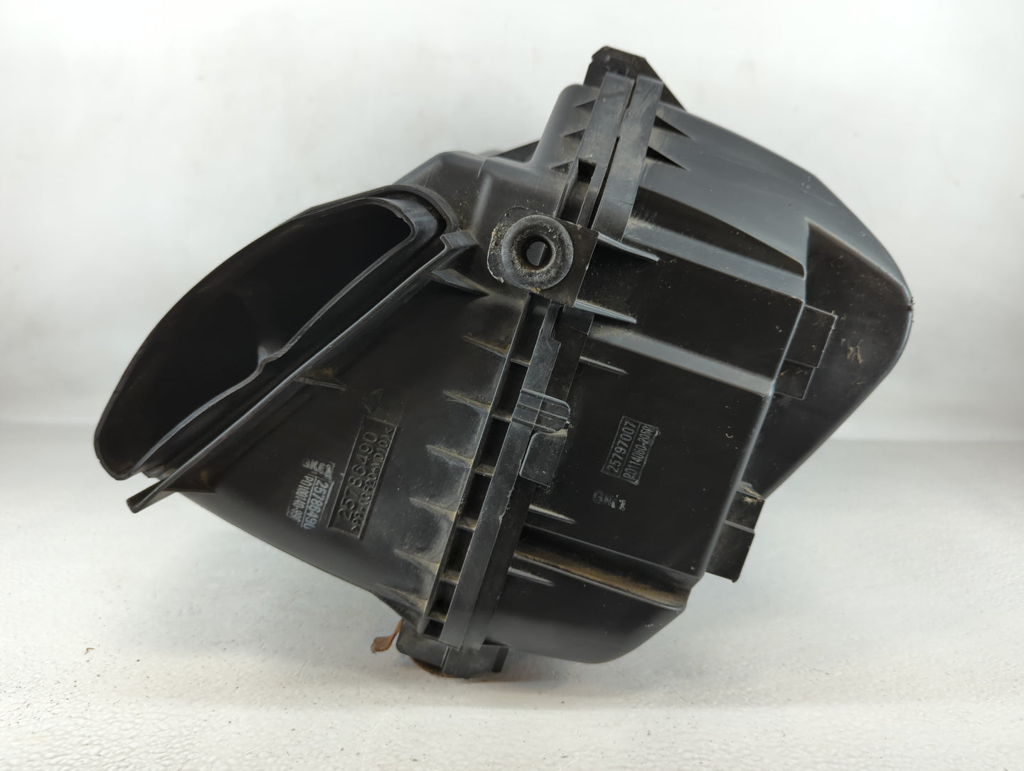 2009-2010 Ford Expedition Air Cleaner Intake-duct Hose Tube - Oemusedautoparts1.com