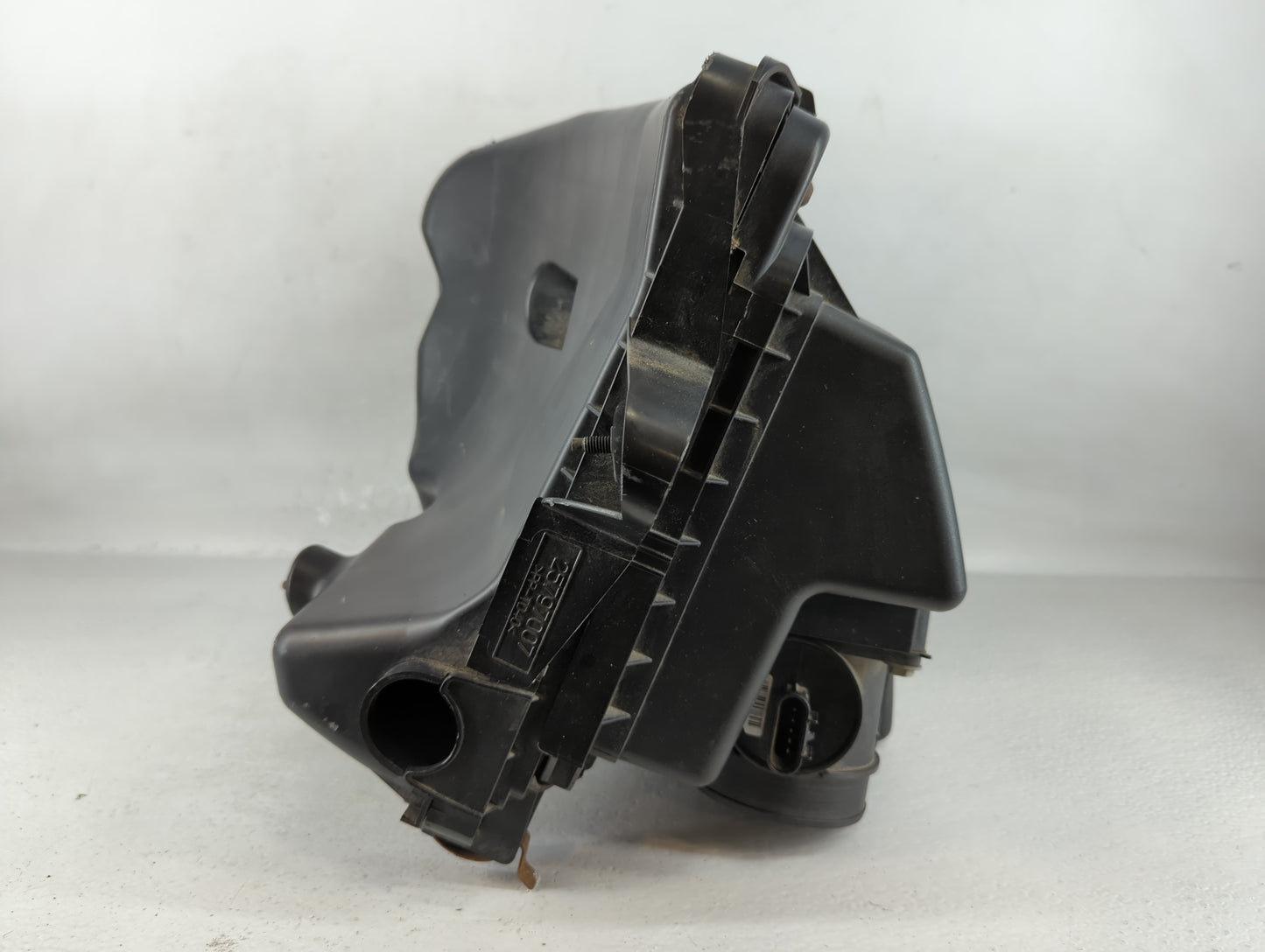 2009-2010 Ford Expedition Air Cleaner Intake-duct Hose Tube - Oemusedautoparts1.com