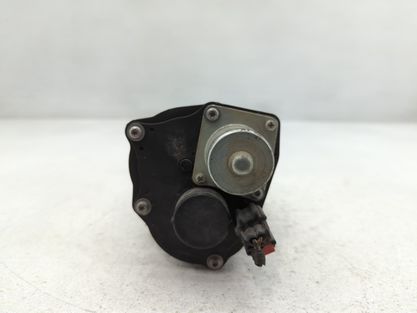 2010 Ford Expedition Throttle Body P/N:10033 C108Q 8L3E-9F991-BB Fits Fits 2011 2012 2013 2014 OEM Used Auto Parts - Oemused