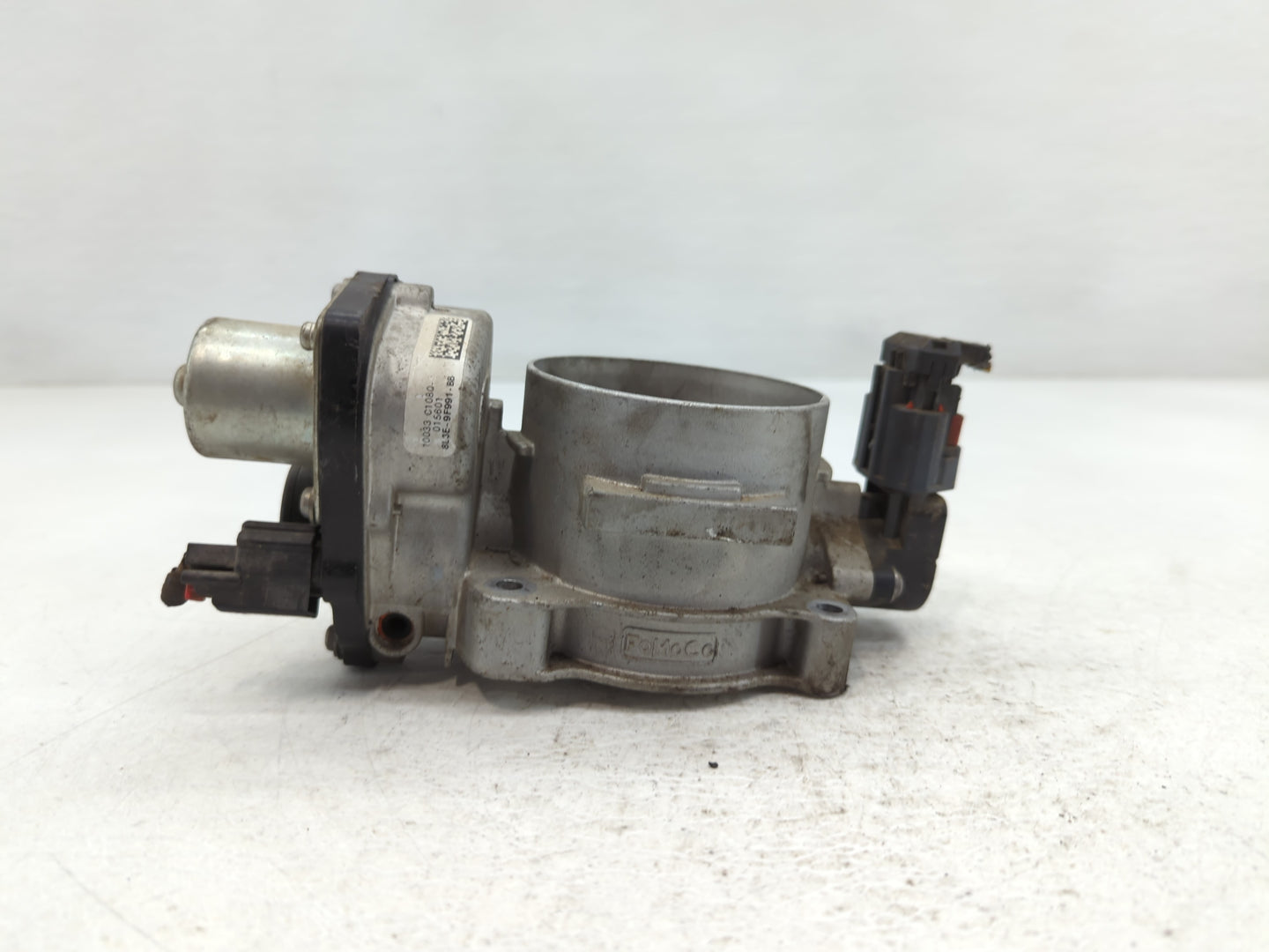 2010 Ford Expedition Throttle Body P/N:10033 C108Q 8L3E-9F991-BB Fits Fits 2011 2012 2013 2014 OEM Used Auto Parts - Oemused