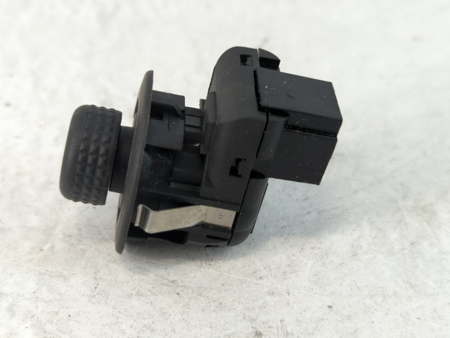 2004-2010 Ford Explorer Master Power Window Switch Replacement Driver Side Left P/N:8F9T-17B676-AA3 Fits OEM Used Auto Parts