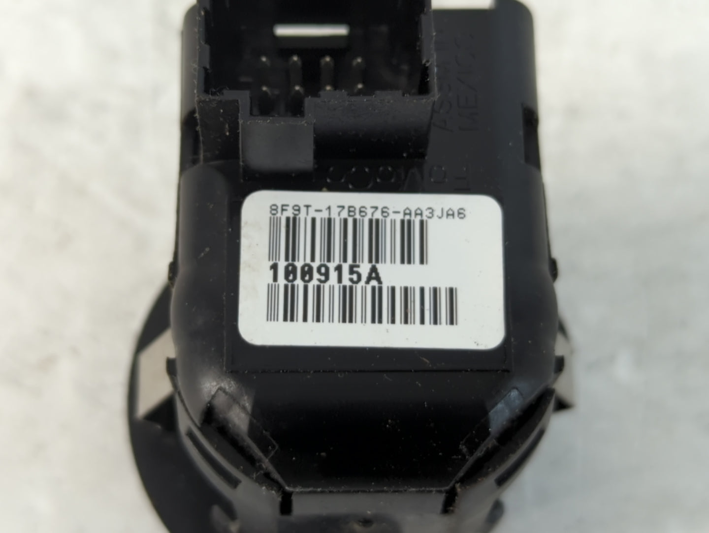 2004-2010 Ford Explorer Master Power Window Switch Replacement Driver Side Left P/N:8F9T-17B676-AA3 Fits OEM Used Auto Parts