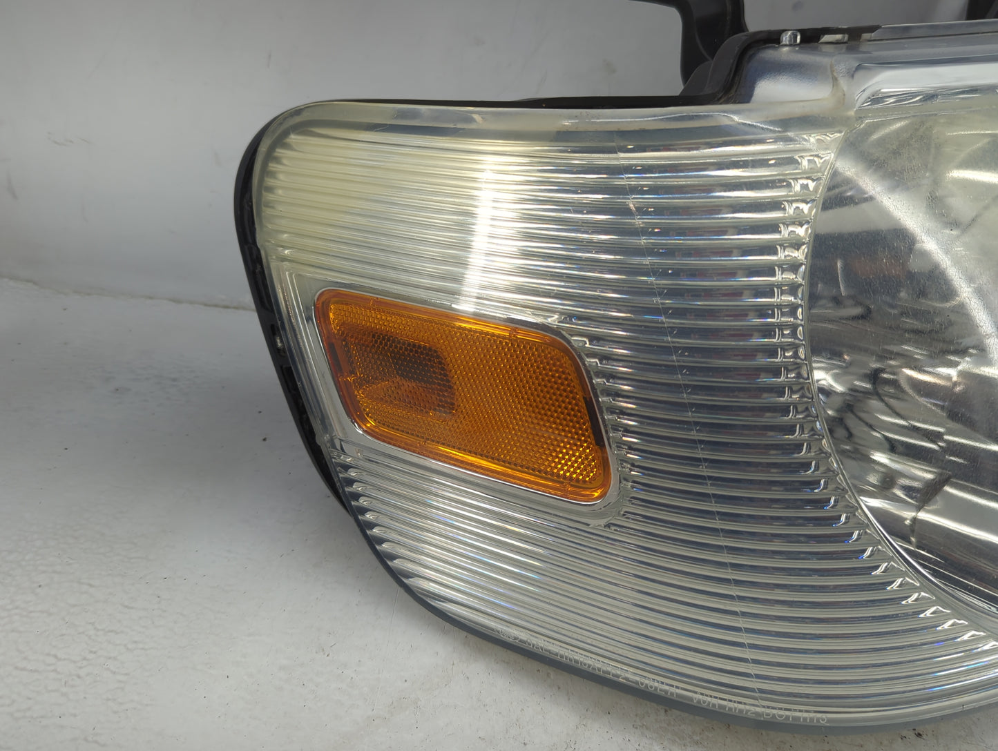 2006-2010 Ford Explorer Passenger Right Oem Head Light Headlight Lamp - Oemusedautoparts1.com