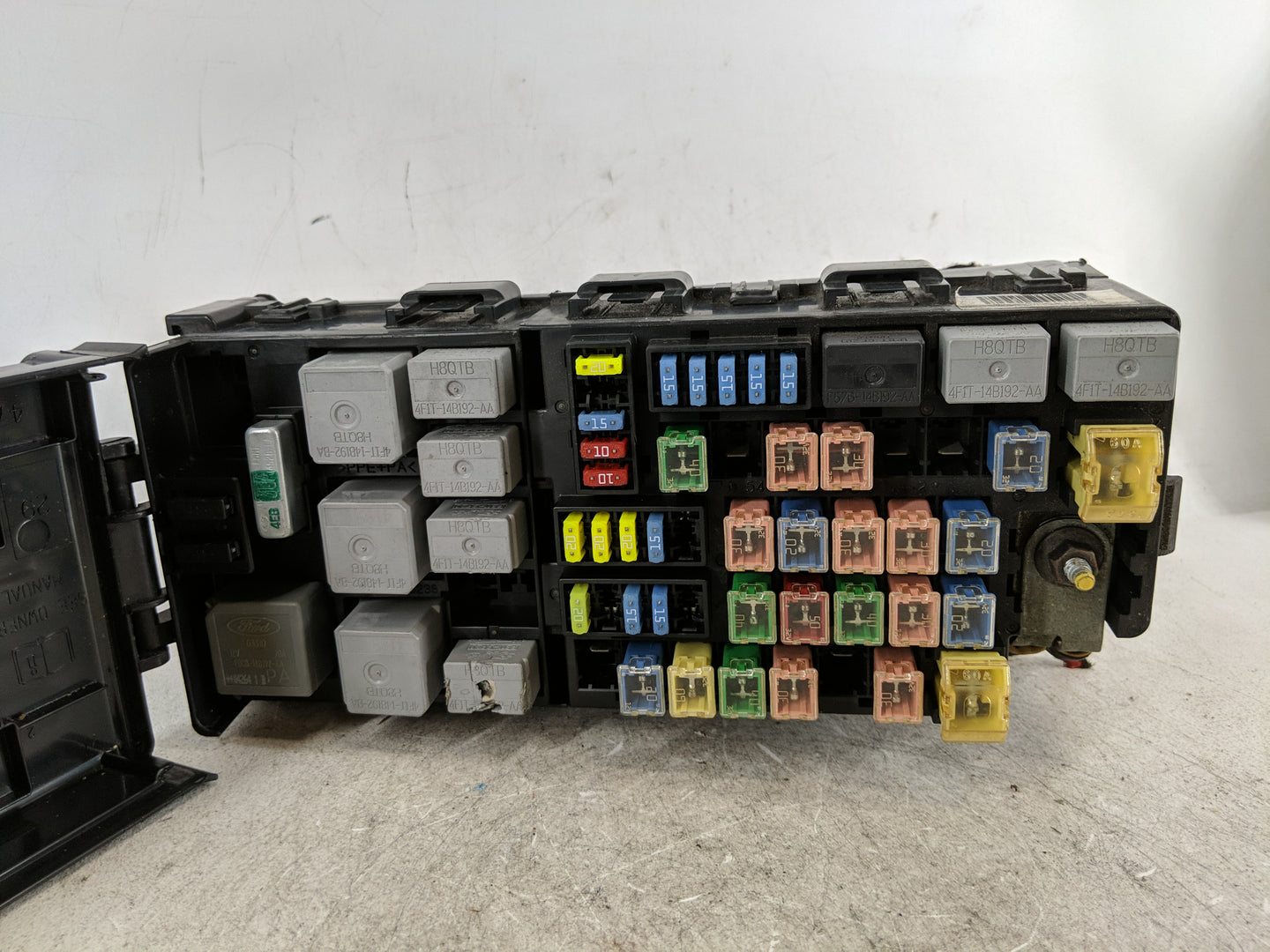 2002-2010 Ford Explorer Fusebox Fuse Box Panel Relay Module P/N:5L9T14398AE Fits Fits 2002 2003 2004 2005 2006 2007 2008 200
