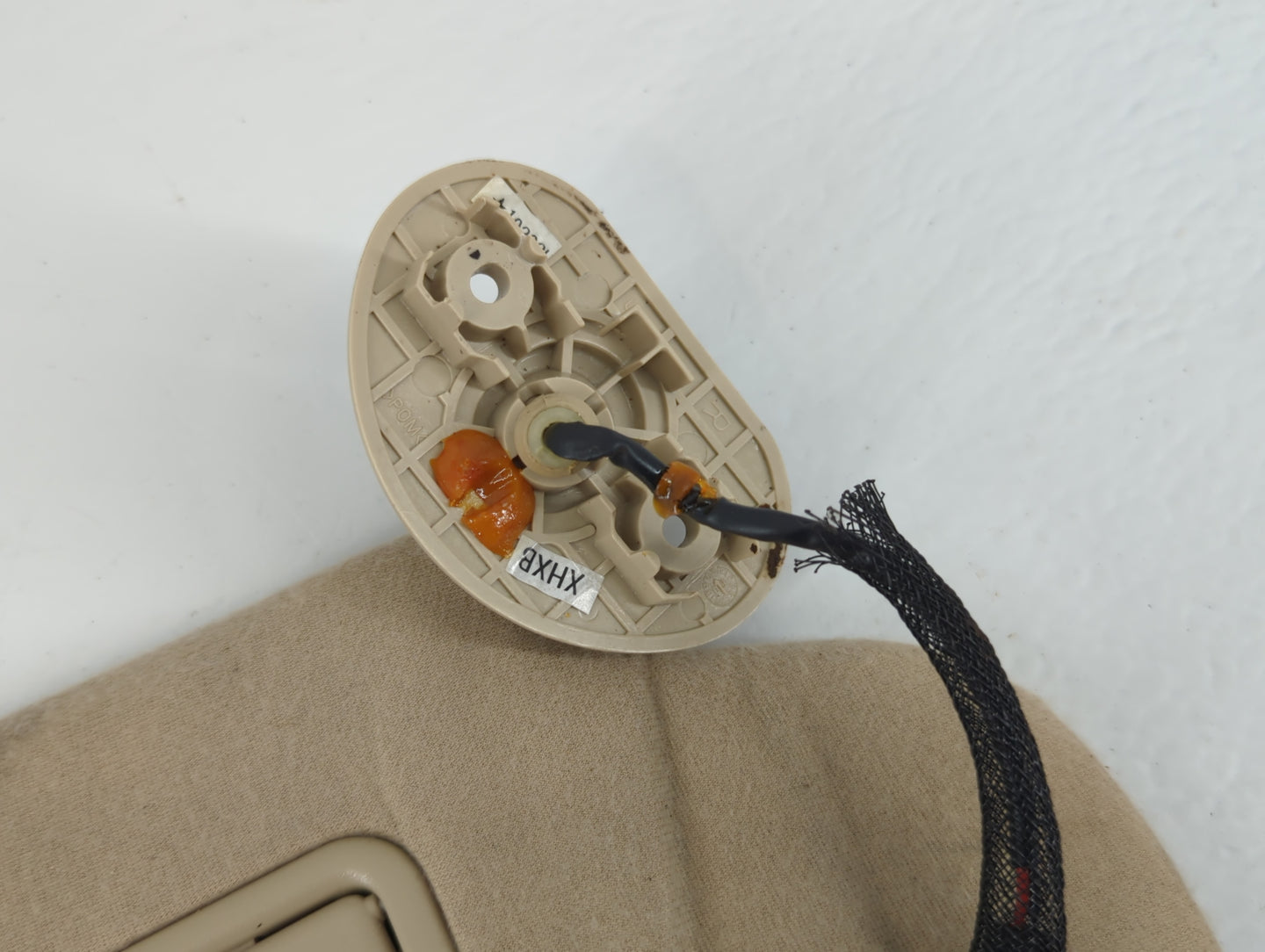 2010 Ford Explorer Sun Visor Shade Replacement Passenger Right Mirror Fits OEM Used Auto Parts - Oemusedautoparts1.com