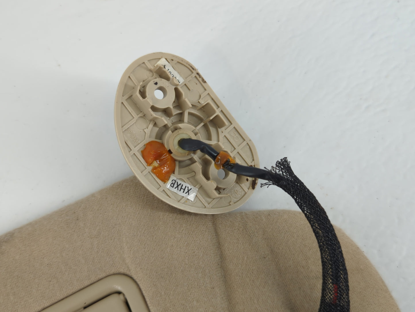 2010 Ford Explorer Sun Visor Shade Replacement Passenger Right Mirror Fits OEM Used Auto Parts - Oemusedautoparts1.com