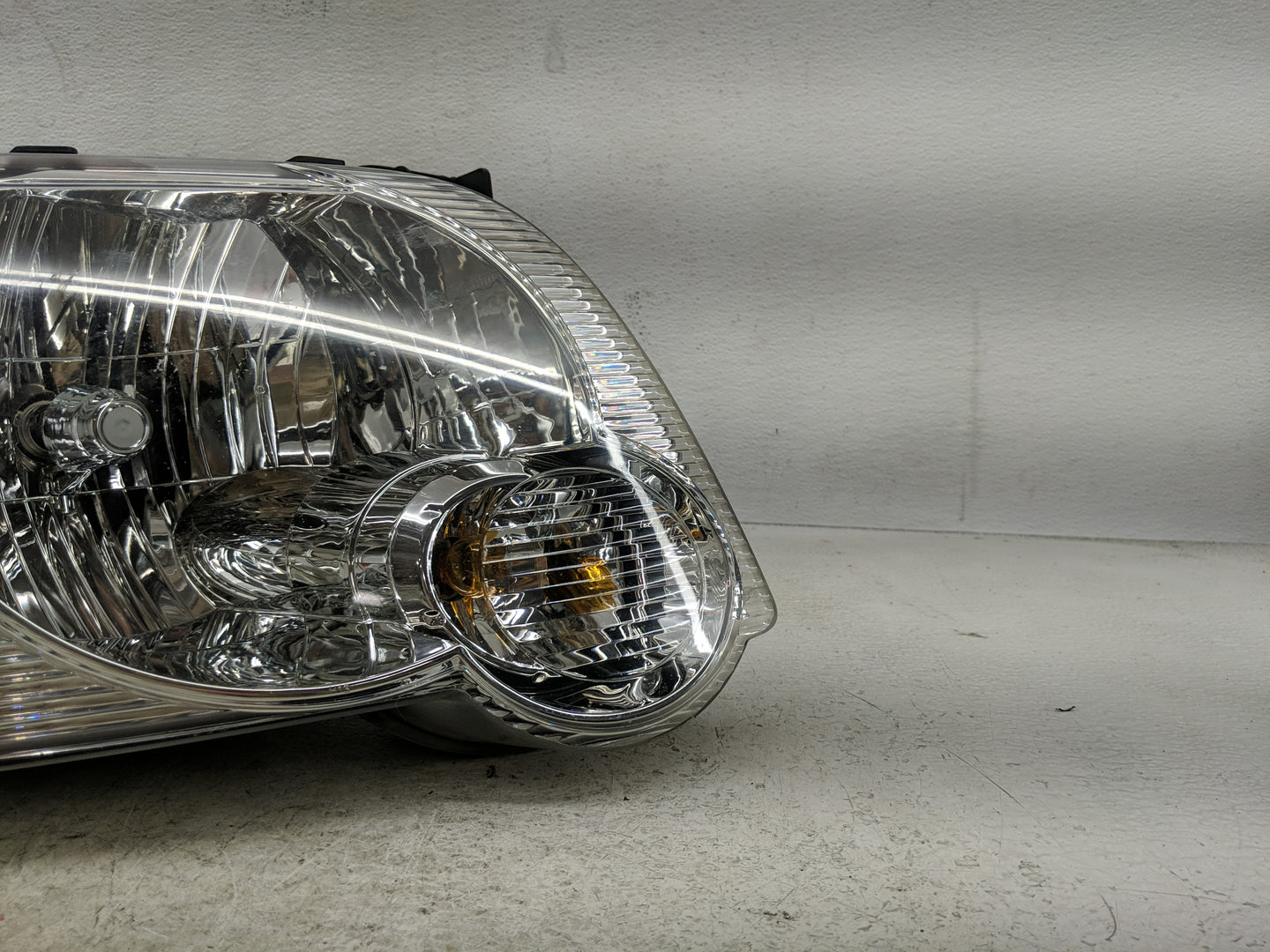 2006-2010 Ford Explorer Passenger Right Oem Head Light Headlight Lamp - Oemusedautoparts1.com