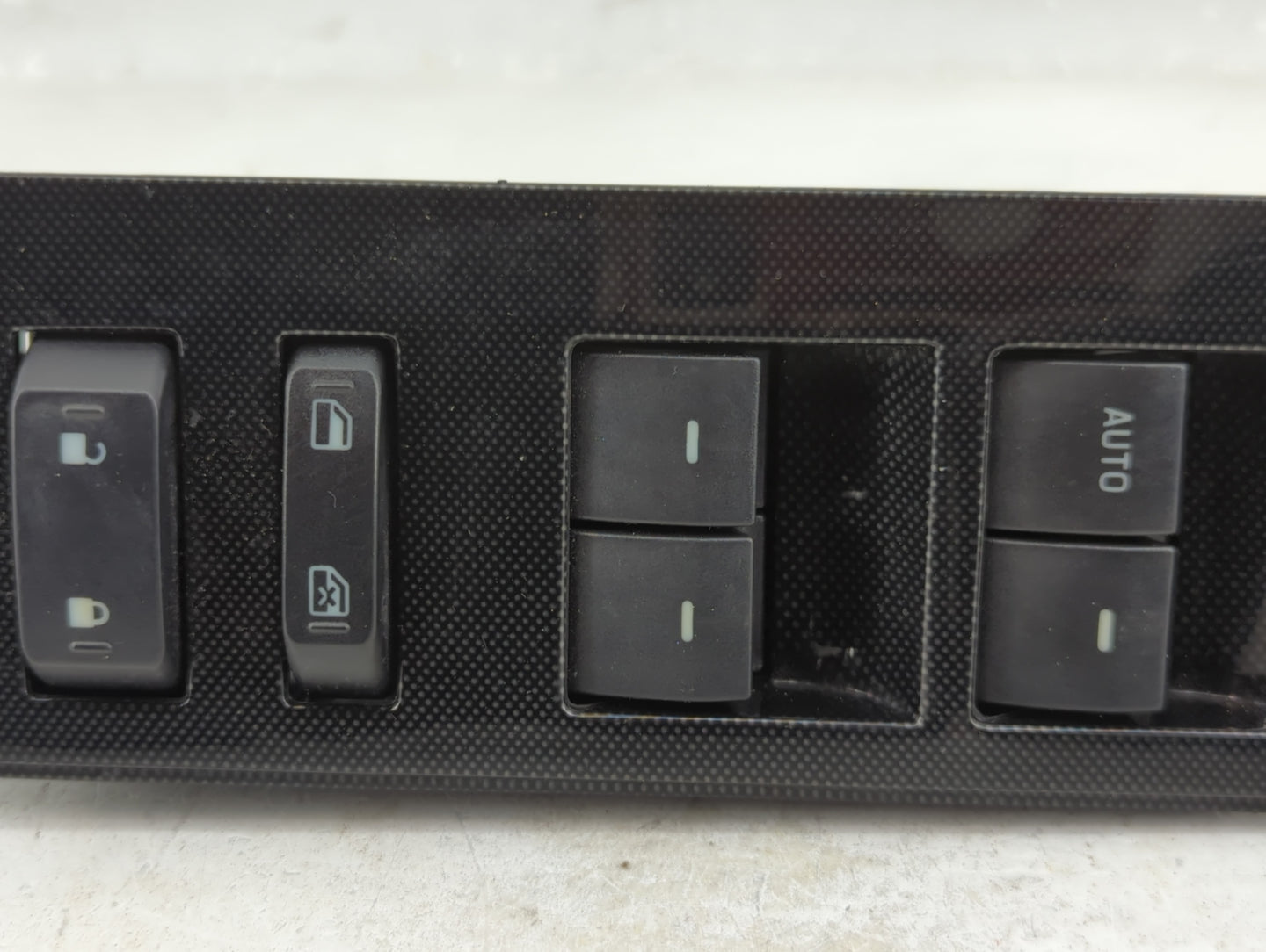 2008-2010 Ford Explorer Master Power Window Switch Replacement Driver Side Left P/N:8L1T-14540-AAW Fits OEM Used Auto Parts 