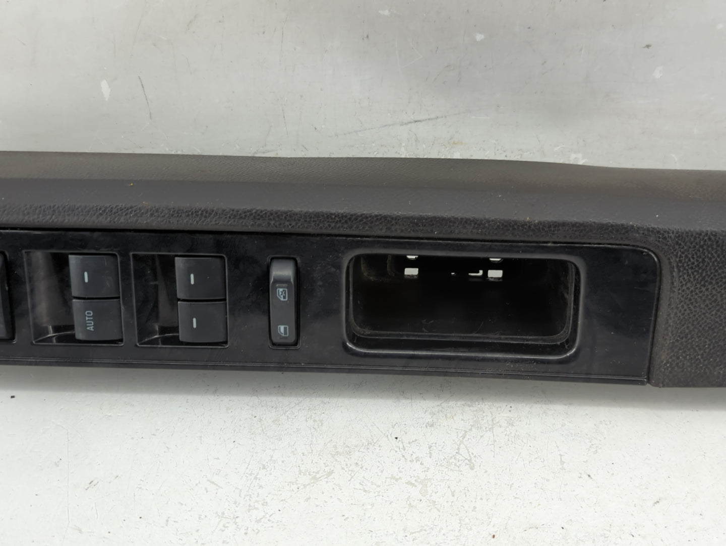 2008-2010 Ford Explorer Master Power Window Switch Replacement Driver Side Left P/N:8L1T-14540-AAW Fits OEM Used Auto Parts 