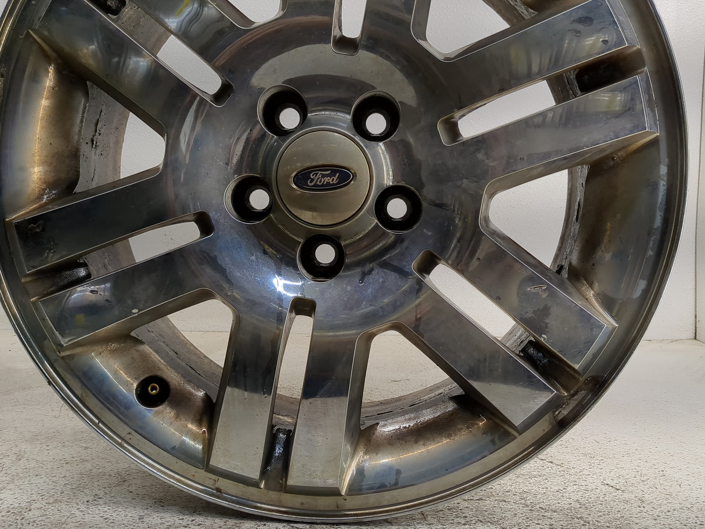 2006-2010 Ford Explorer Oem Wheel Rim - Oemusedautoparts1.com