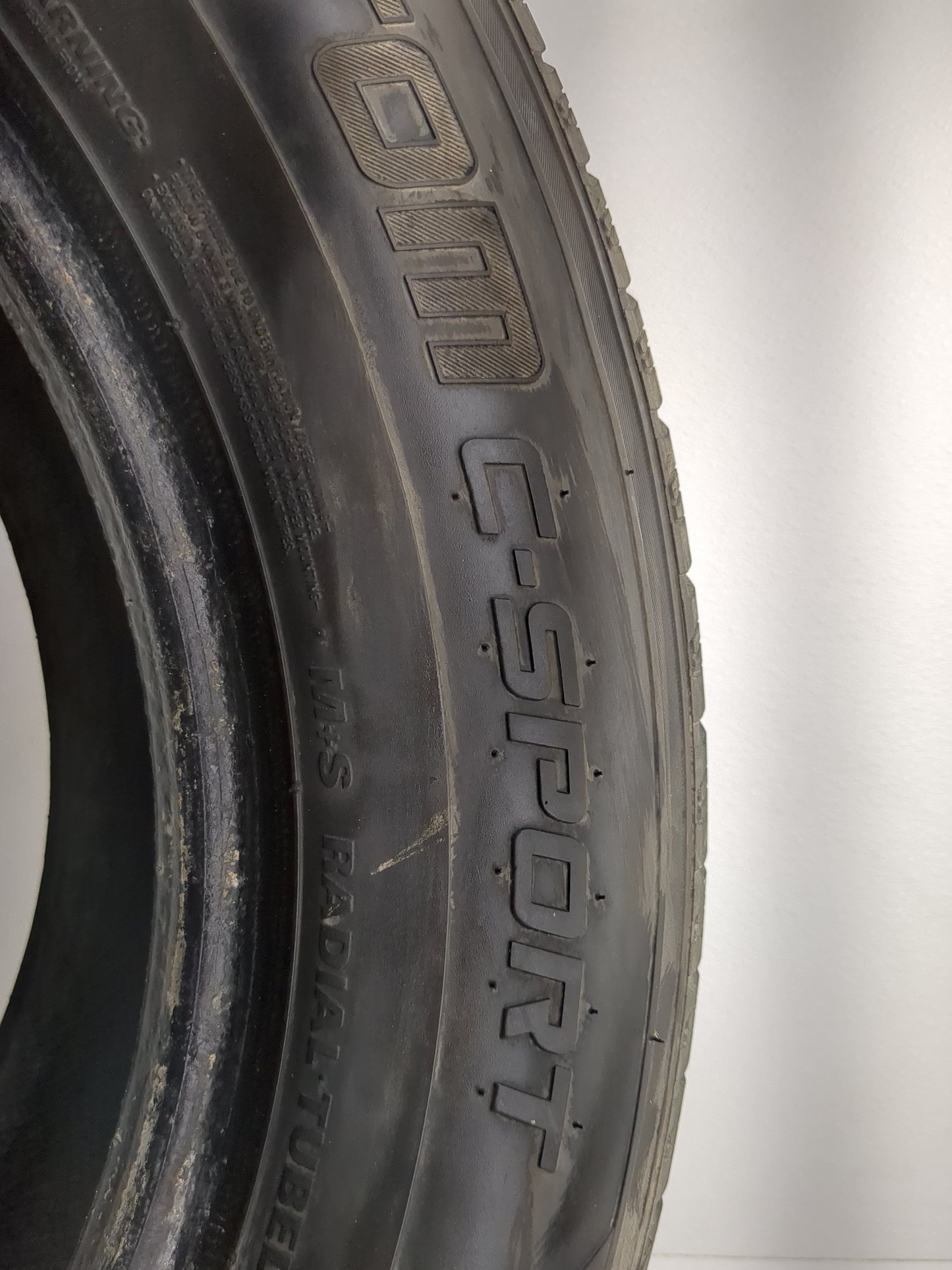 Used Tire 235/65R18 PHANTOM C-SPORT 106V - Tread Depth 6/32 - Oemusedautoparts1.com