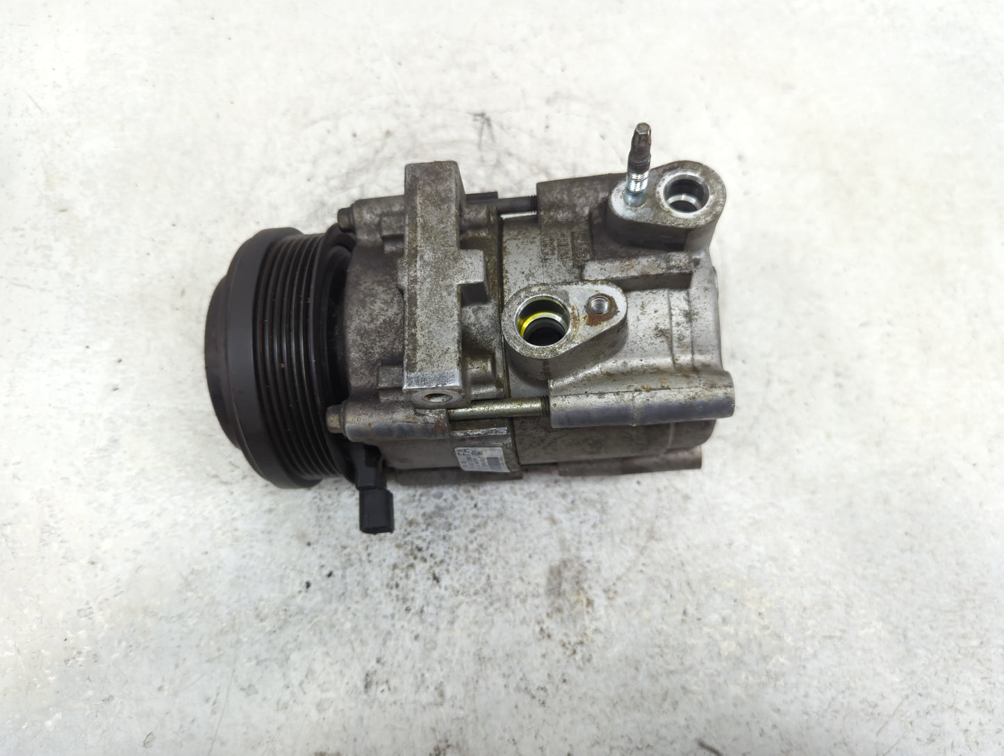 2006-2010 Ford Explorer Air Conditioning A/c Ac Compressor Oem - Oemusedautoparts1.com