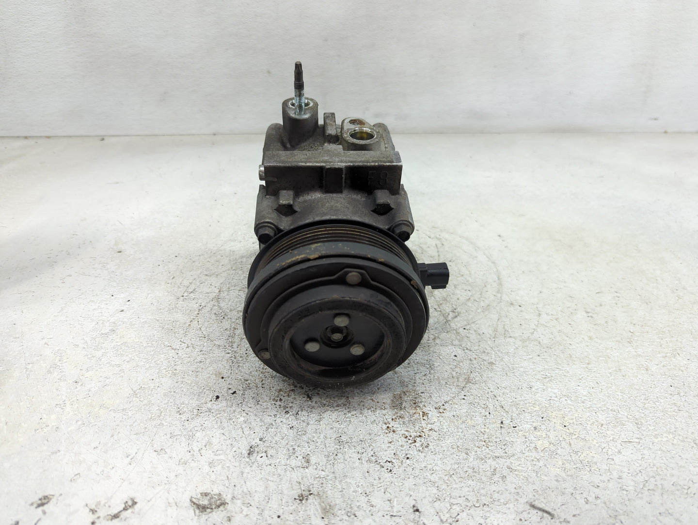2006-2010 Ford Explorer Air Conditioning A/c Ac Compressor Oem - Oemusedautoparts1.com