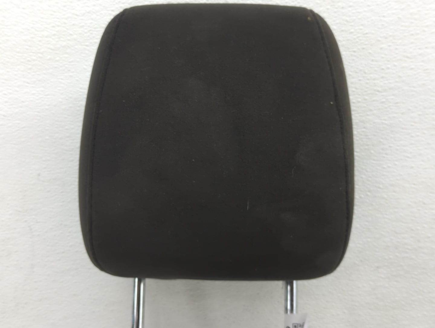 2009-2010 Ford Explorer Headrest Head Rest Rear Seat Fits Fits 2009 2010 OEM Used Auto Parts - Oemusedautoparts1.com