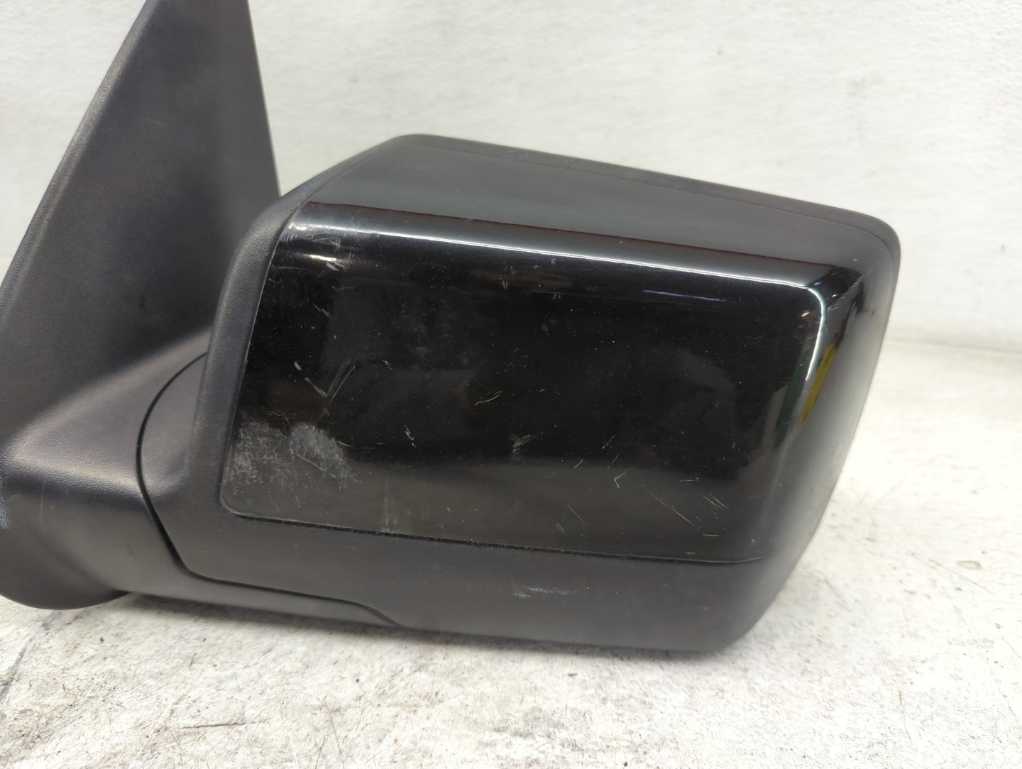 2006-2010 Ford Explorer Driver Side View Mirror - Left Door Mirror OEM Used - Oemusedautoparts1.com