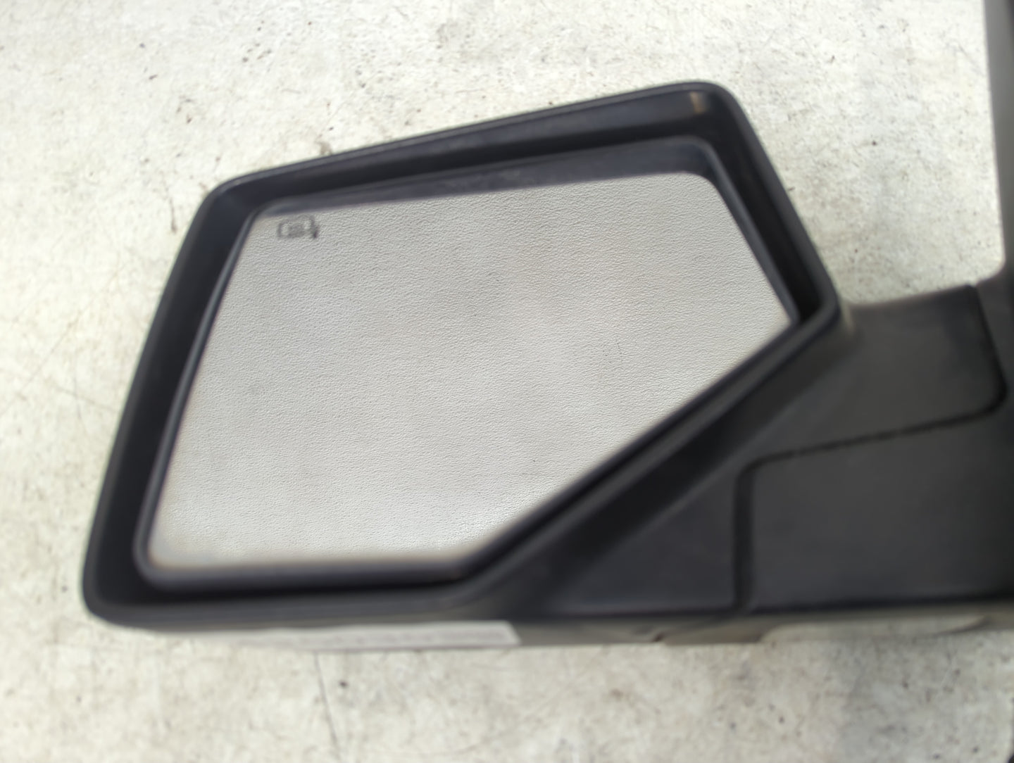 2006-2010 Ford Explorer Driver Side View Mirror - Left Door Mirror OEM Used - Oemusedautoparts1.com