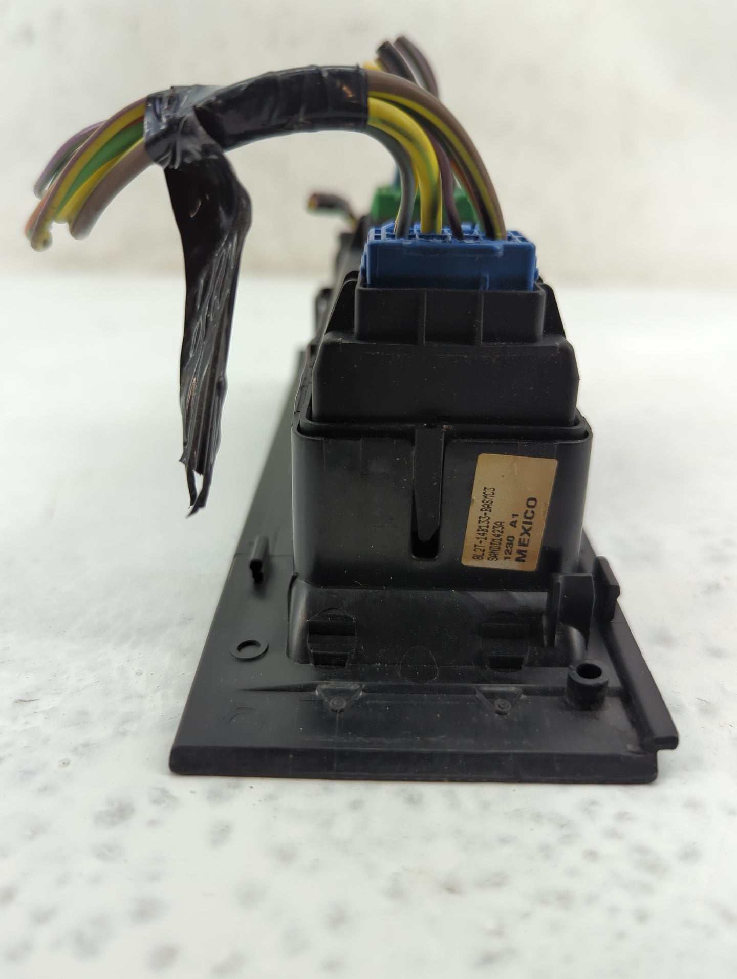 2008-2010 Ford Explorer Master Power Window Switch Replacement Driver Side Left P/N:8C3T-14963-AAW 8L2T-14B133-BABCDC Fits O