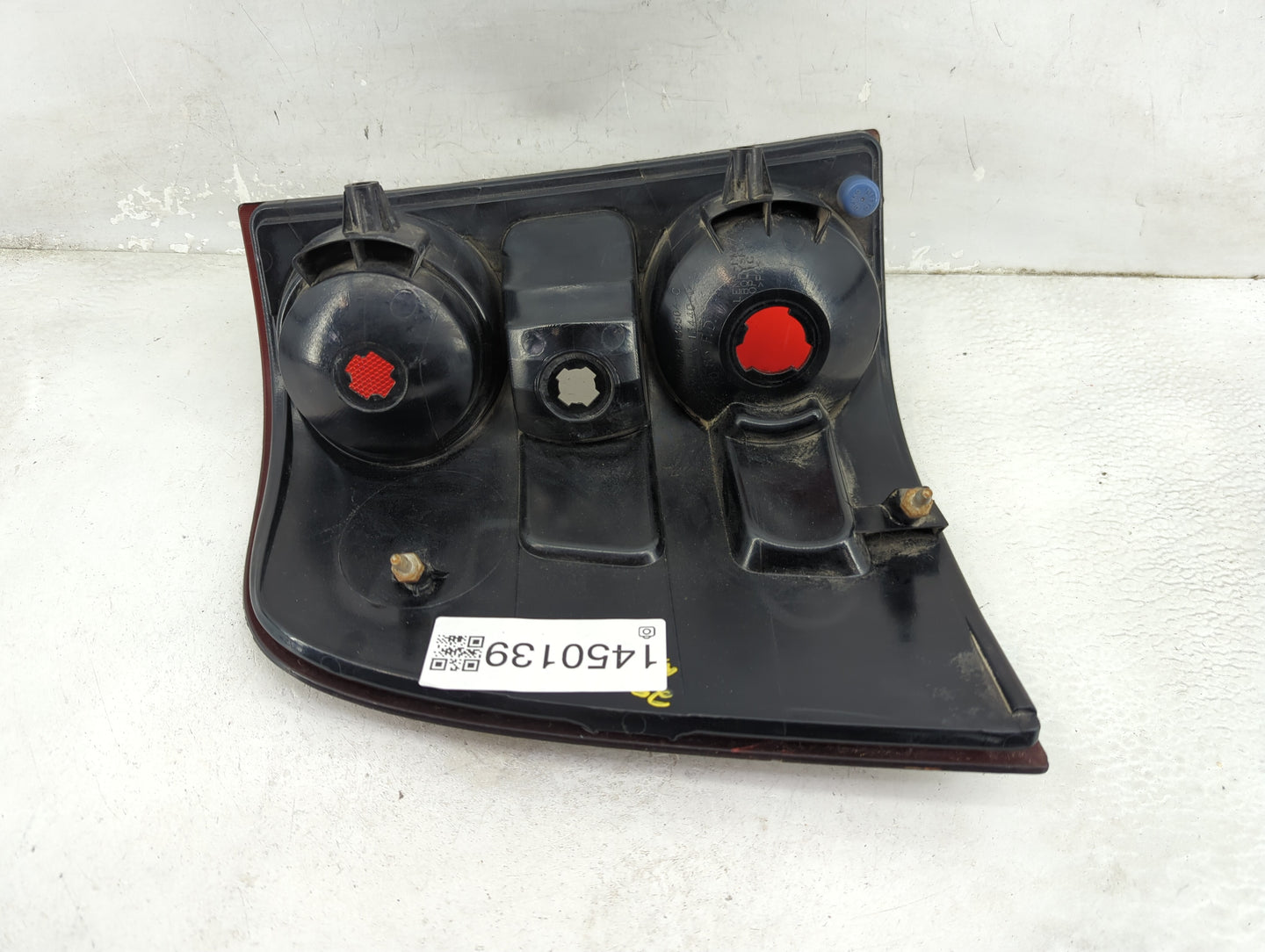 2006-2010 Ford Explorer Tail Light Assembly Driver Left OEM P/N:6L24-13B504-C Fits Fits 2006 2007 2008 2009 2010 OEM Used Au