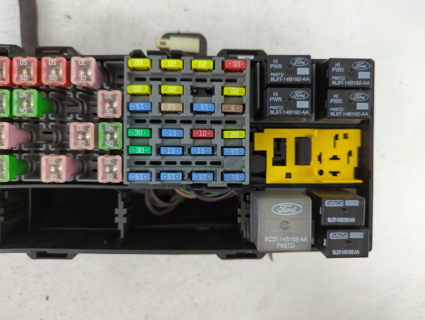 2002-2010 Ford Explorer Fusebox Fuse Box Panel Relay Module P/N:2L5T-14A075-AA Fits OEM Used Auto Parts - Oemusedautoparts1.