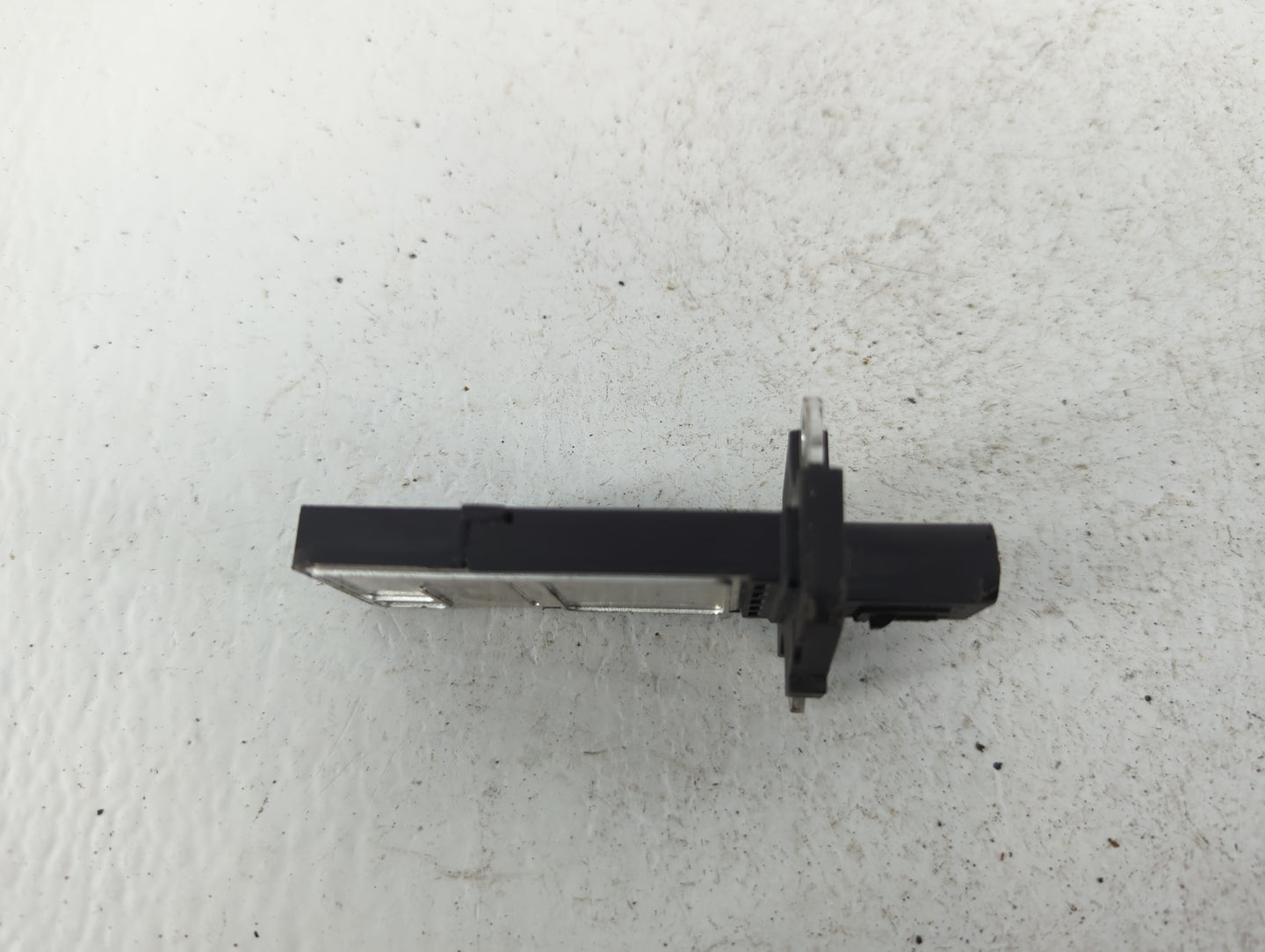 2004-2012 Ford Explorer Mass Air Flow Meter Maf - Oemusedautoparts1.com