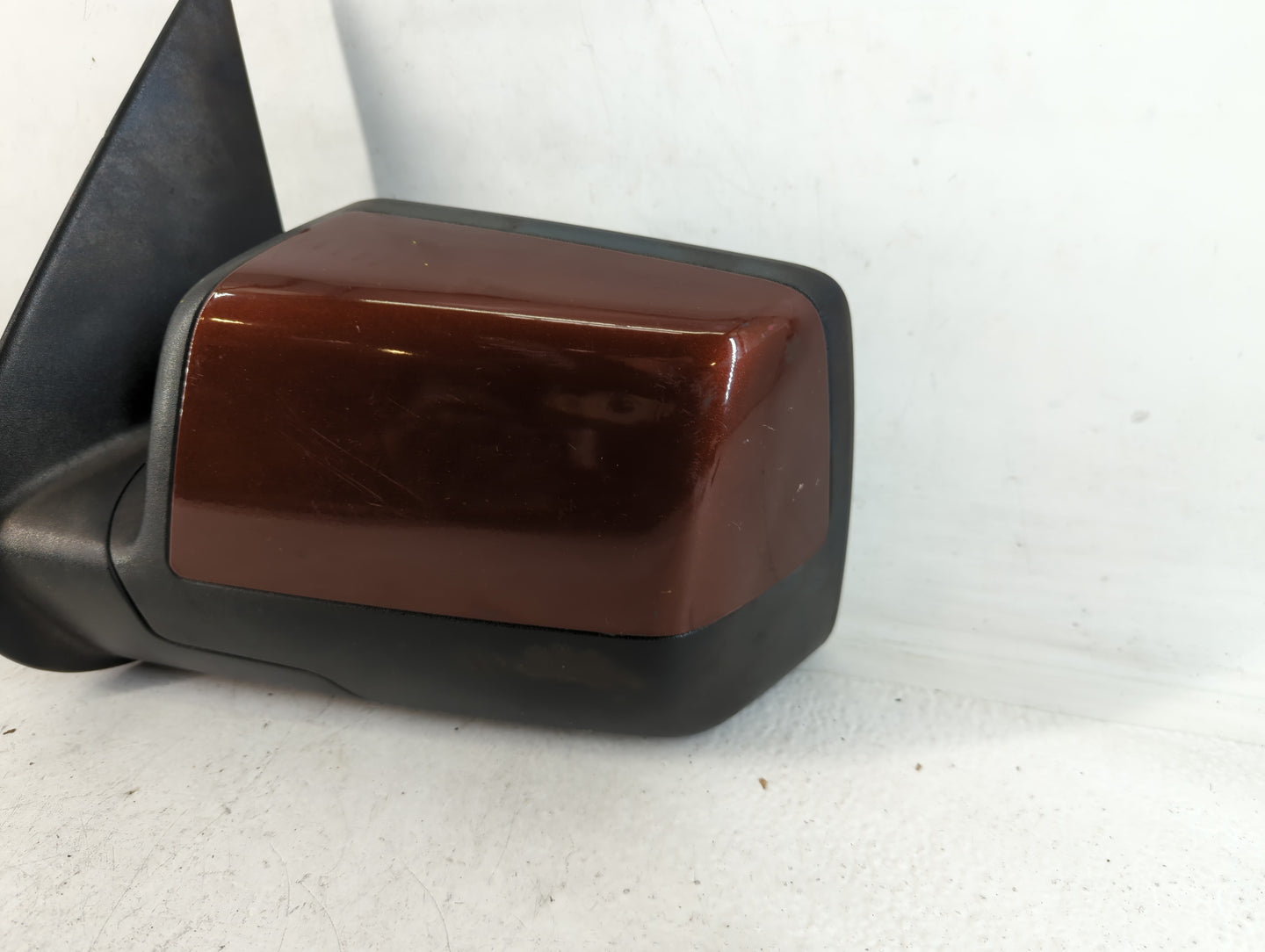 2010 Ford Explorer Driver Side View Mirror - Left Door Mirror OEM Used - Oemusedautoparts1.com