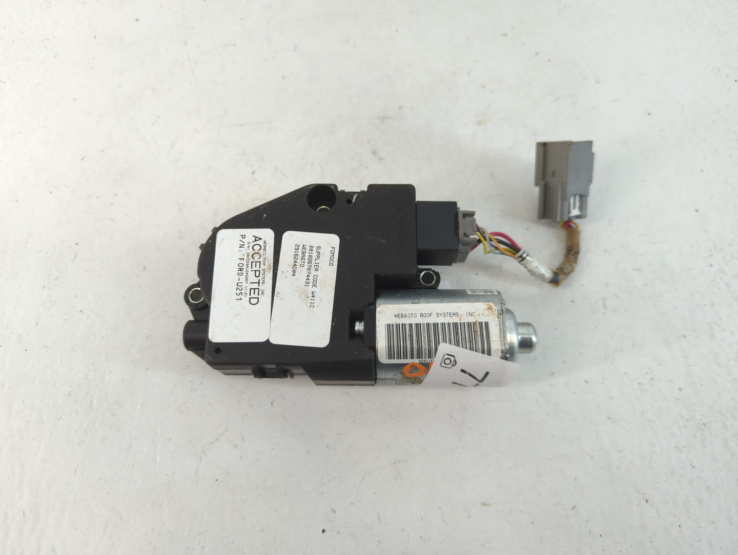 2010 Ford Explorer Sunroof Motor Oem - Oemusedautoparts1.com