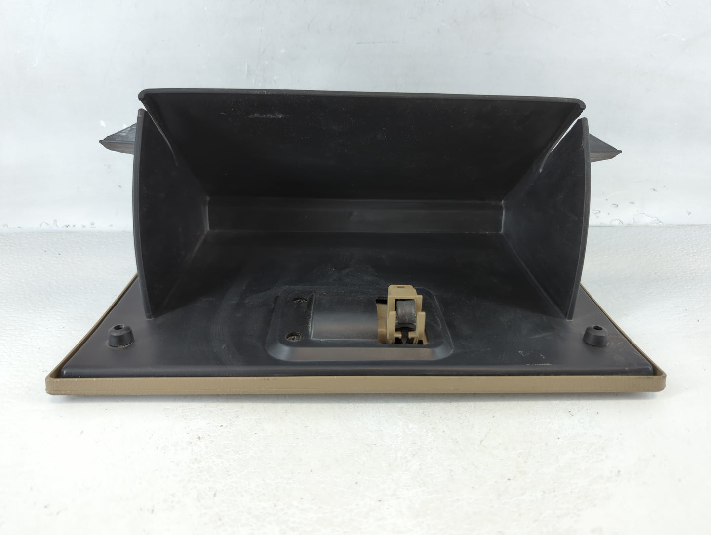 2010 Ford Explorer Passenger Glove Box Door Storage Compartment - Oemusedautoparts1.com