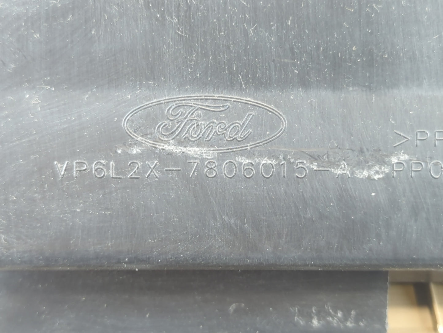 2010 Ford Explorer Passenger Glove Box Door Storage Compartment - Oemusedautoparts1.com