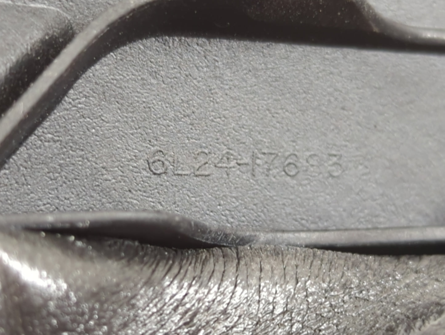 2006-2010 Ford Explorer Driver Side View Mirror - Left Door Mirror OEM Used - Oemusedautoparts1.com