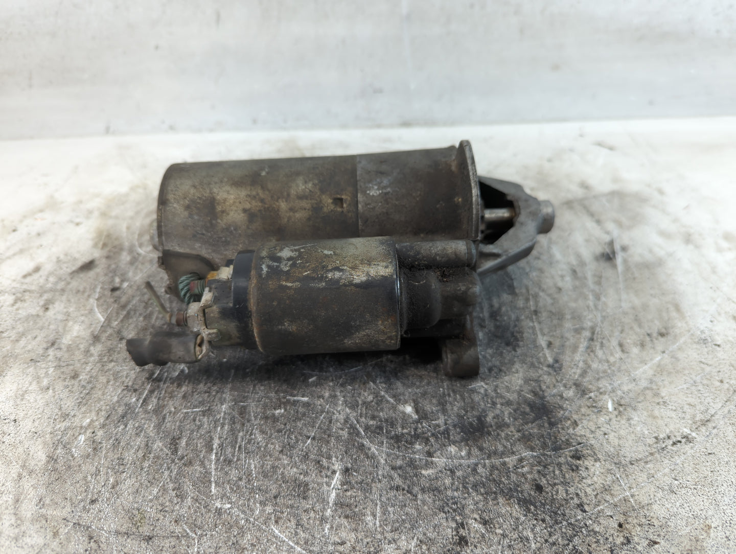 2005-2010 Ford Explorer Car Starter Motor Solenoid OEM P/N:6L2T-11000-DA Fits Fits 2005 2006 2007 2008 2009 2010 2011 OEM Us
