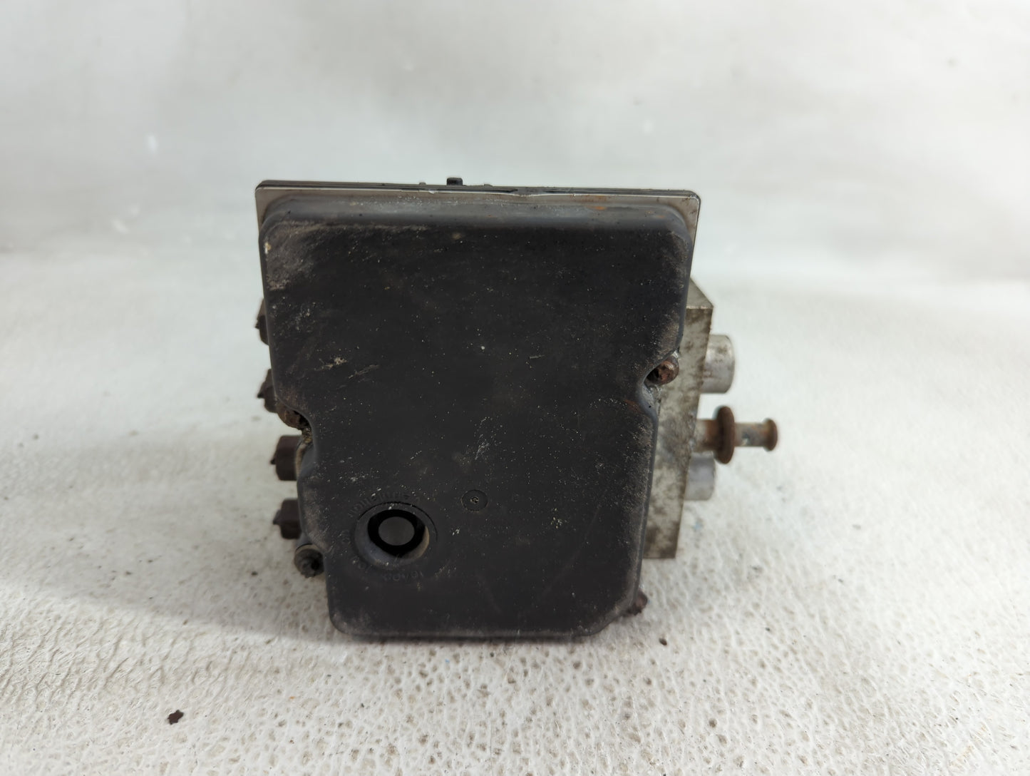 2010 Ford F-150 ABS Pump Control Module Replacement Fits OEM Used Auto Parts - Oemusedautoparts1.com