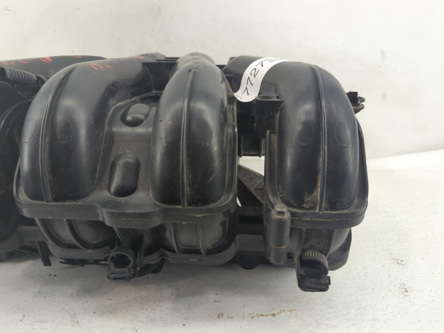 2009-2010 Ford F-150 Air Intake Manifold Fits Fits 2009 2010 OEM Used Auto Parts - Oemusedautoparts1.com