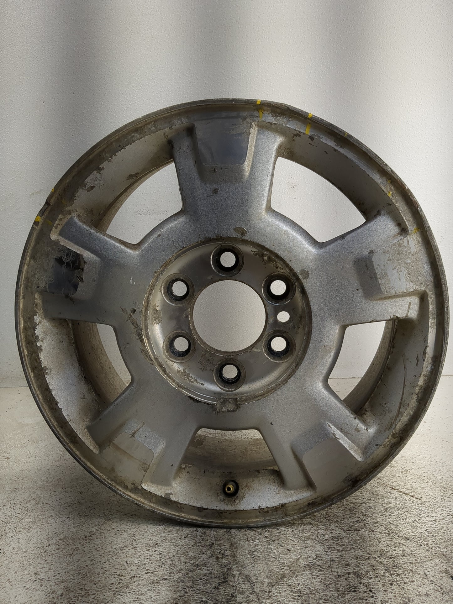 2009-2014 Ford F-150 Oem Wheel Rim 1357690 - Oemusedautoparts1.com