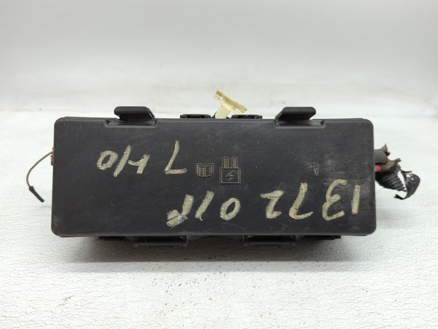 2009-2010 Ford F-150 Fusebox Fuse Box Panel Relay Module P/N:9L1T-14A003-BA Fits Fits 2009 2010 OEM Used Auto Parts - Oemuse