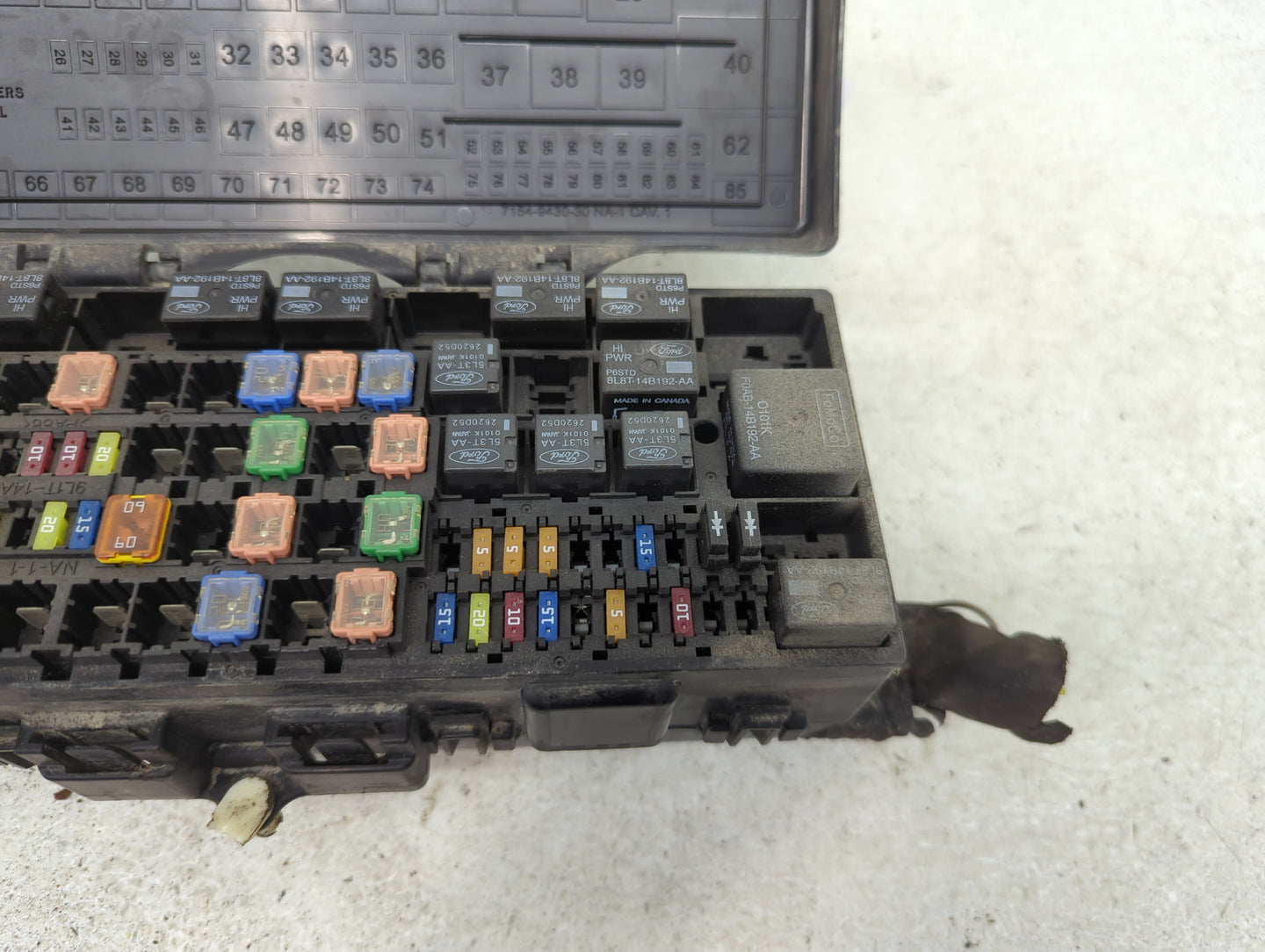2009-2010 Ford F-150 Fusebox Fuse Box Panel Relay Module P/N:9L1T-14A003-AA Fits Fits 2009 2010 OEM Used Auto Parts - Oemuse