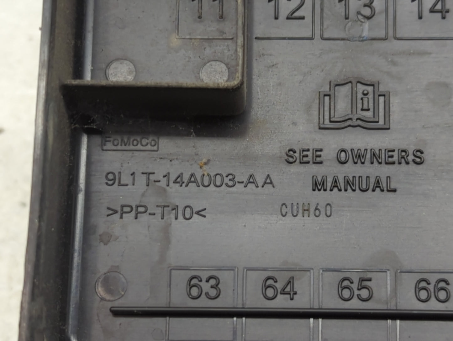 2009-2010 Ford F-150 Fusebox Fuse Box Panel Relay Module P/N:9L1T-14A003-AA Fits Fits 2009 2010 OEM Used Auto Parts - Oemuse