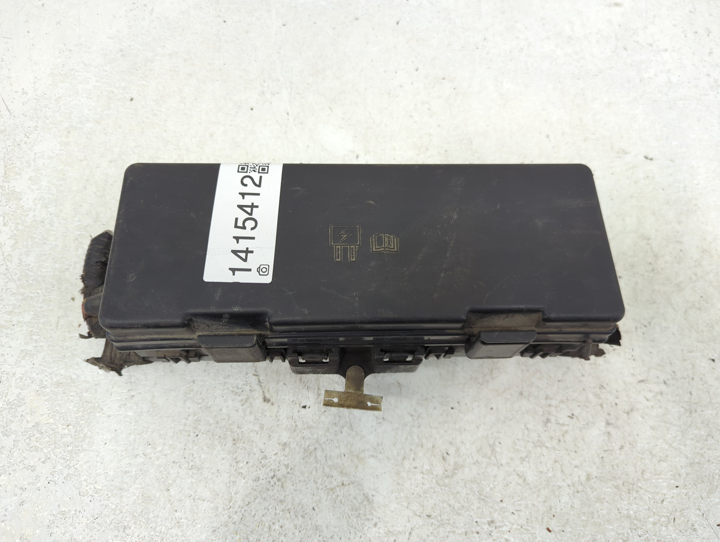 2009-2010 Ford F-150 Fusebox Fuse Box Panel Relay Module P/N:9L1T-14A003-AA Fits Fits 2009 2010 OEM Used Auto Parts - Oemuse