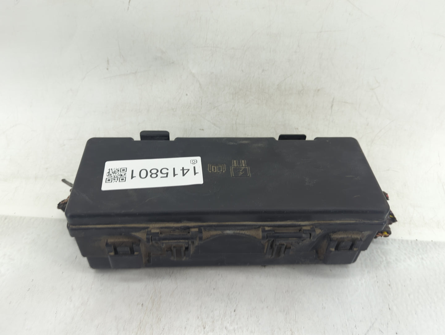 2009-2010 Ford F-150 Fusebox Fuse Box Panel Relay Module Fits Fits 2009 2010 OEM Used Auto Parts - Oemusedautoparts1.com