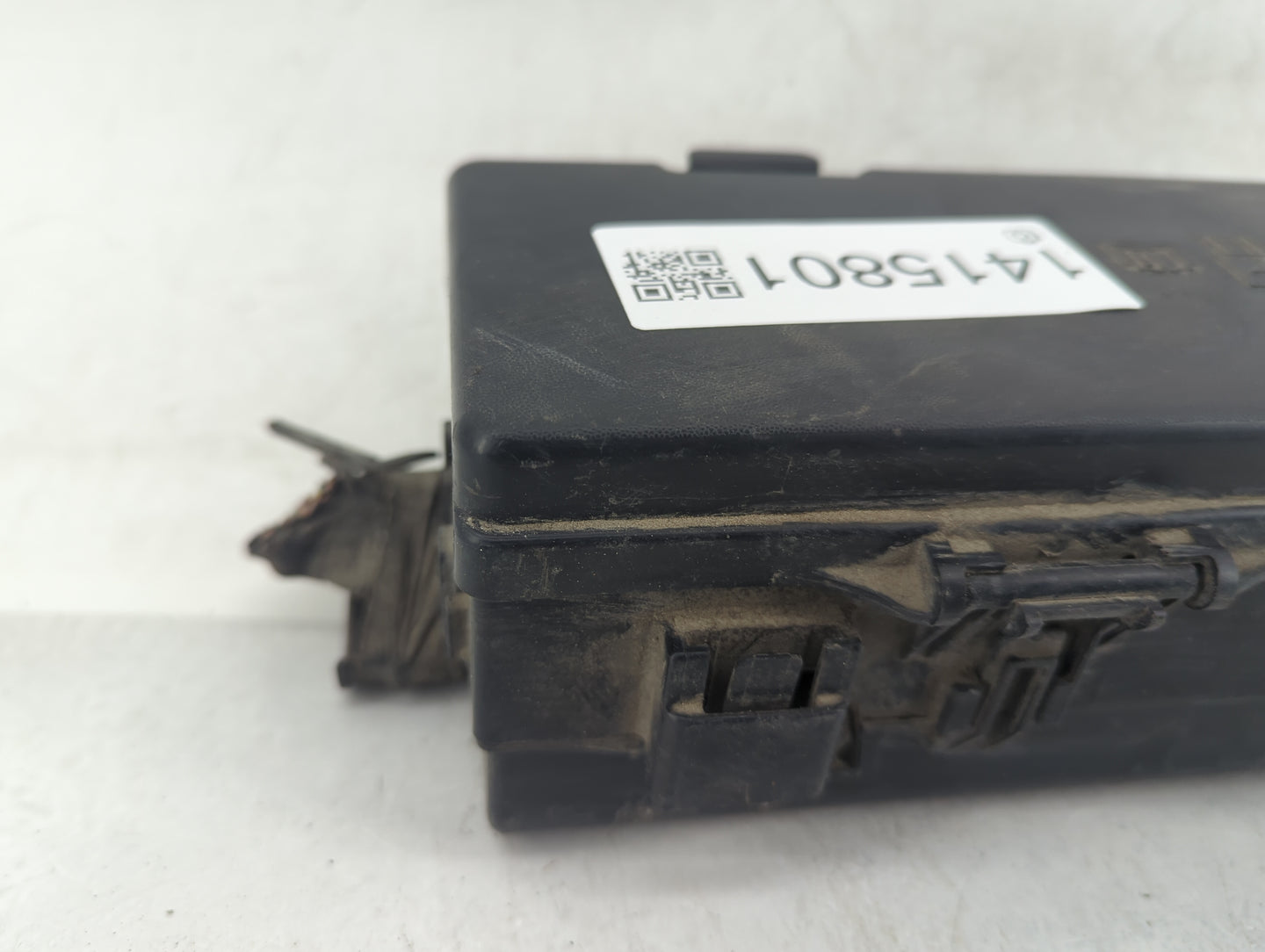 2009-2010 Ford F-150 Fusebox Fuse Box Panel Relay Module Fits Fits 2009 2010 OEM Used Auto Parts - Oemusedautoparts1.com