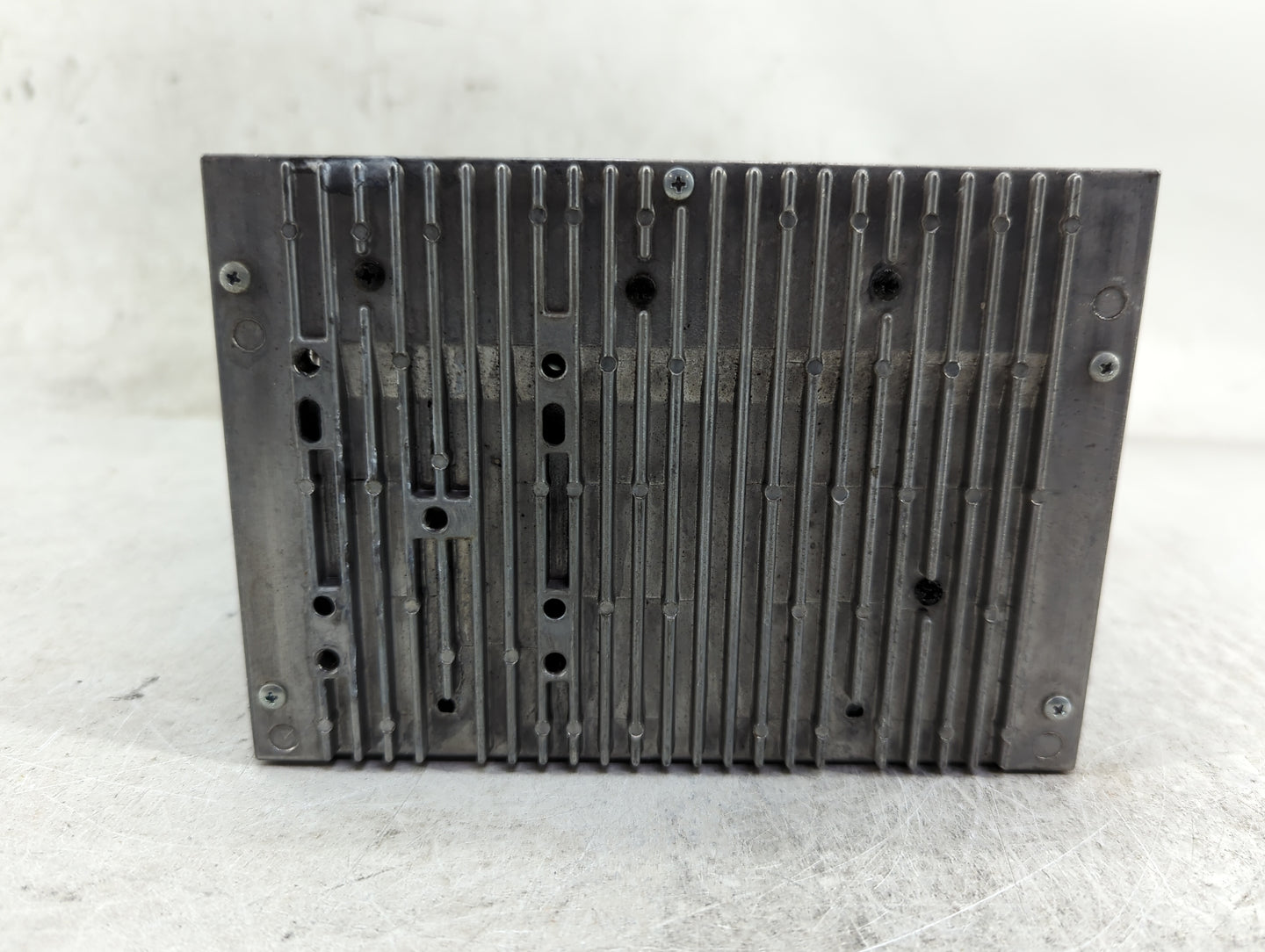 2009-2010 Ford F-150 Radio AM FM Cd Player Receiver Replacement P/N:PU-3165A-H AL3T-19C157-AH Fits Fits 2009 2010 OEM Used A