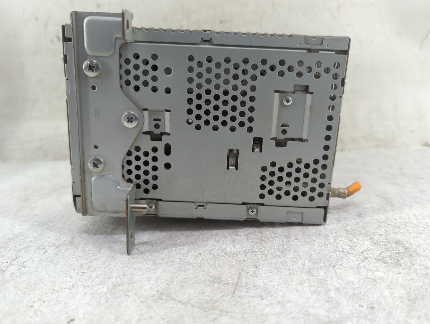 2009-2010 Ford F-150 Radio AM FM Cd Player Receiver Replacement P/N:PU-3335A-A AL3T-19C107-BE, 276-0647-68 Fits Fits 2009 20