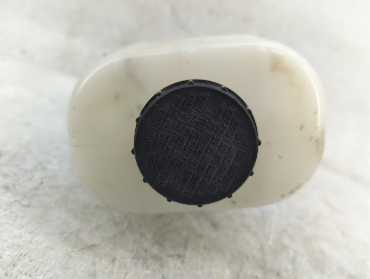 2010 Ford F-150 Brake Master Cylinder 1466666 - Oemusedautoparts1.com