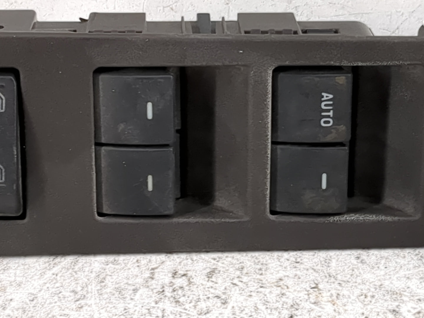 2009-2010 Ford F-150 Master Power Window Switch Replacement Driver Side Left P/N:9L3T-14540-ADW 9L3T-14917-BBU Fits Fits 200
