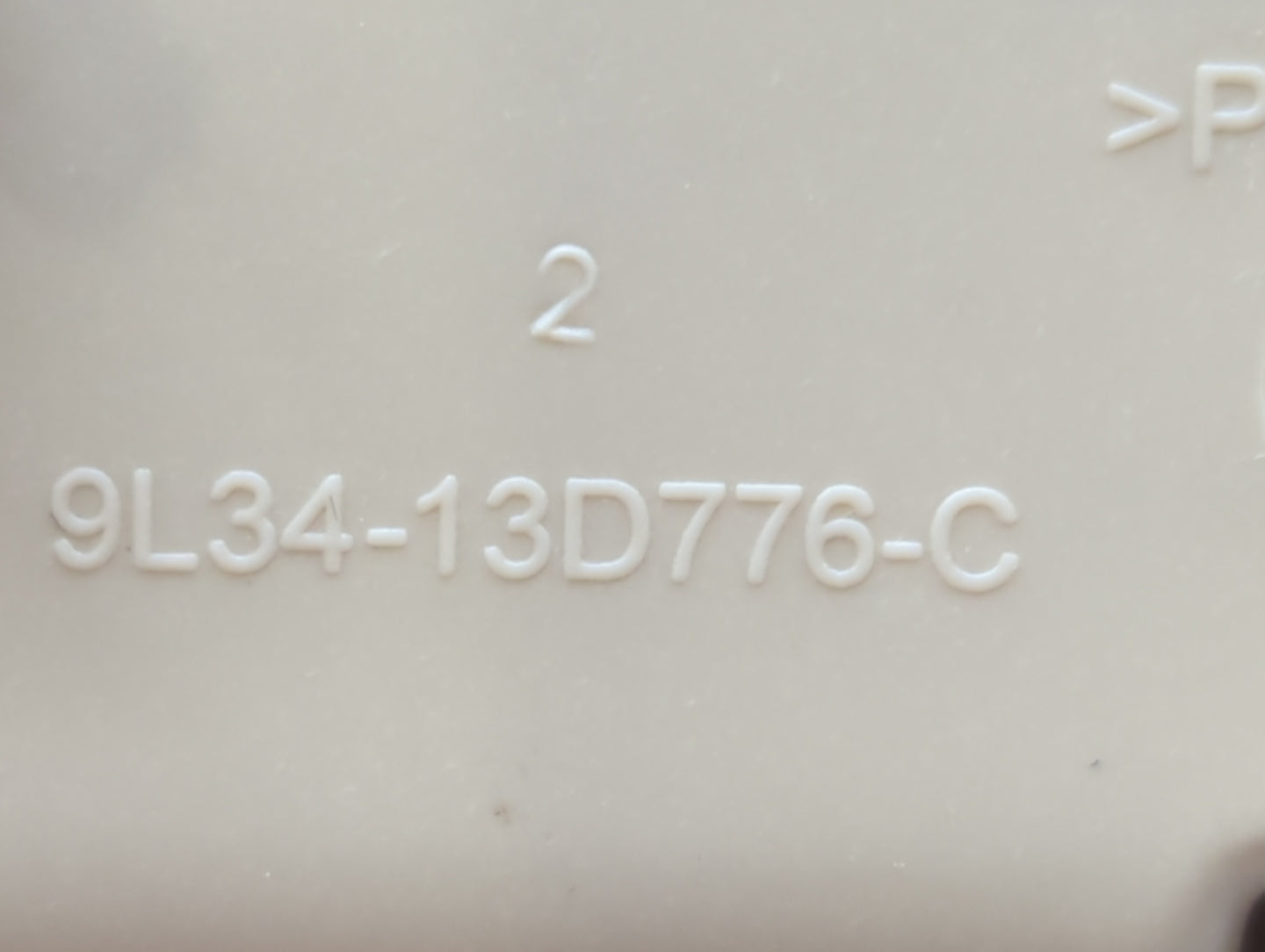 2009-2014 Ford F-150 Center Floor Console P/N:9L34-13D776-C Fits Fits 2009 2010 2011 2012 2013 2014 OEM Used Auto Parts - Oe