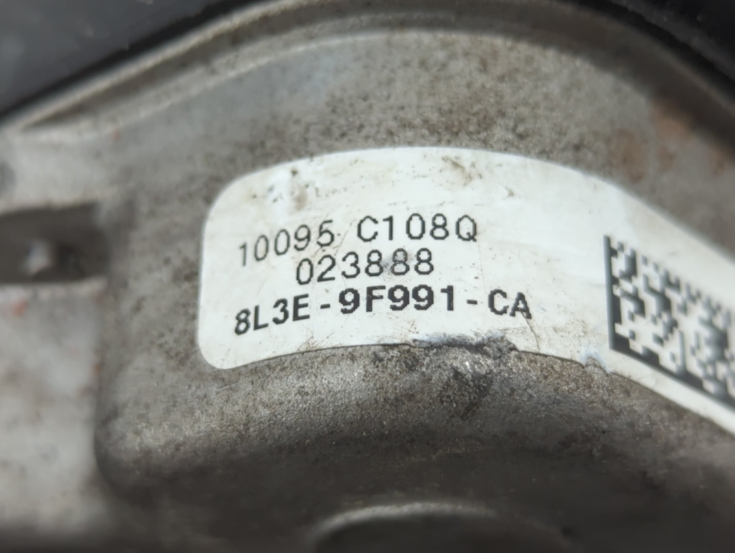 2010 Ford F-150 Throttle Body P/N:8L3E-9F991-CA Fits Fits 2011 2012 2013 2014 OEM Used Auto Parts - Oemusedautoparts1.com