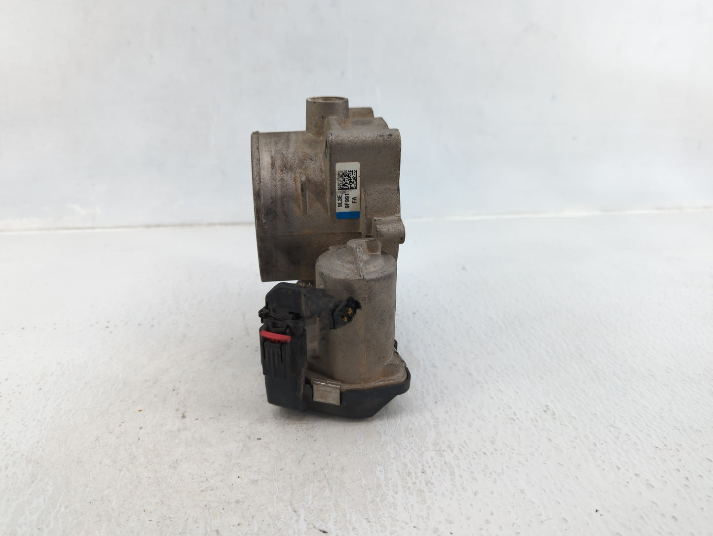 2009-2010 Ford F-150 Throttle Body P/N:76 593 732 Fits Fits 2009 2010 OEM Used Auto Parts - Oemusedautoparts1.com