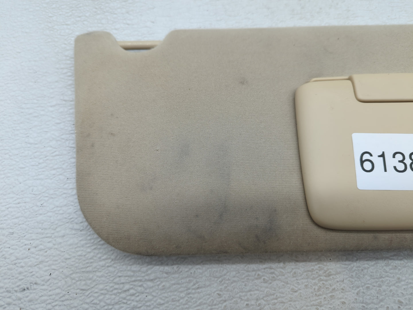 2009-2010 Ford F-150 Sun Visor Shade Replacement Passenger Right Mirror Fits Fits 2009 2010 OEM Used Auto Parts - Oemusedaut